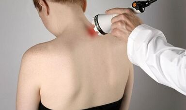 Cóireáil pian sna nósanna imeachta fisiteiripeacha muineál